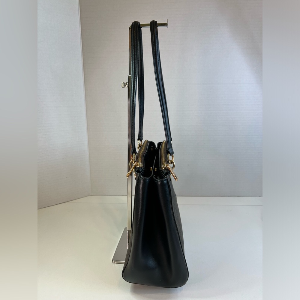 Coach Etta Brown & Black Signature Coated Canvas & Leather Carryall W/COA - Picture 5 of 14